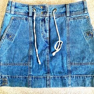 Vintage denim jean skirt w/cute tie waist size 2P 26”W ~all cotton!